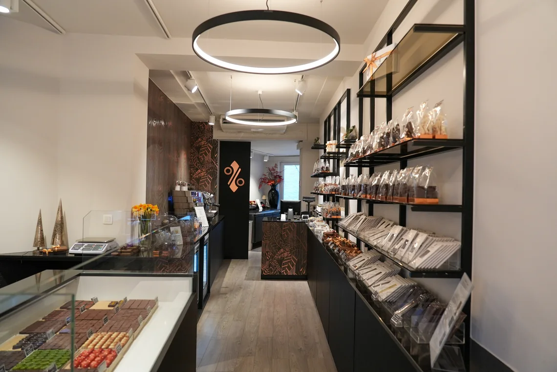 Inside the Sablon shop