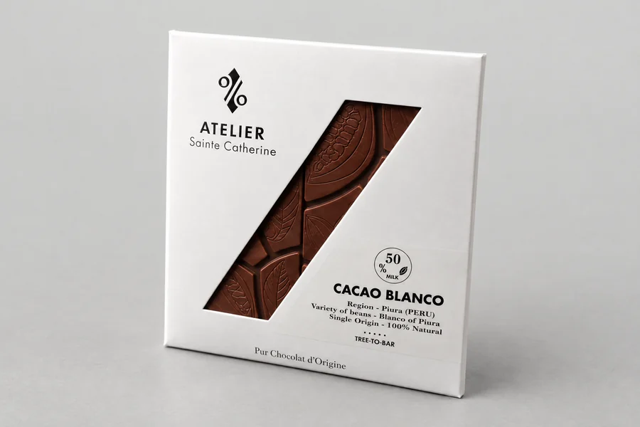 Het Cacao Blanco-hoesje met twee tabletten